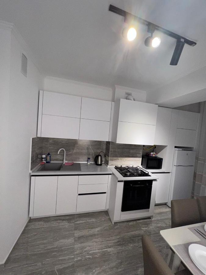 Luxrent Chisinau Exterior foto