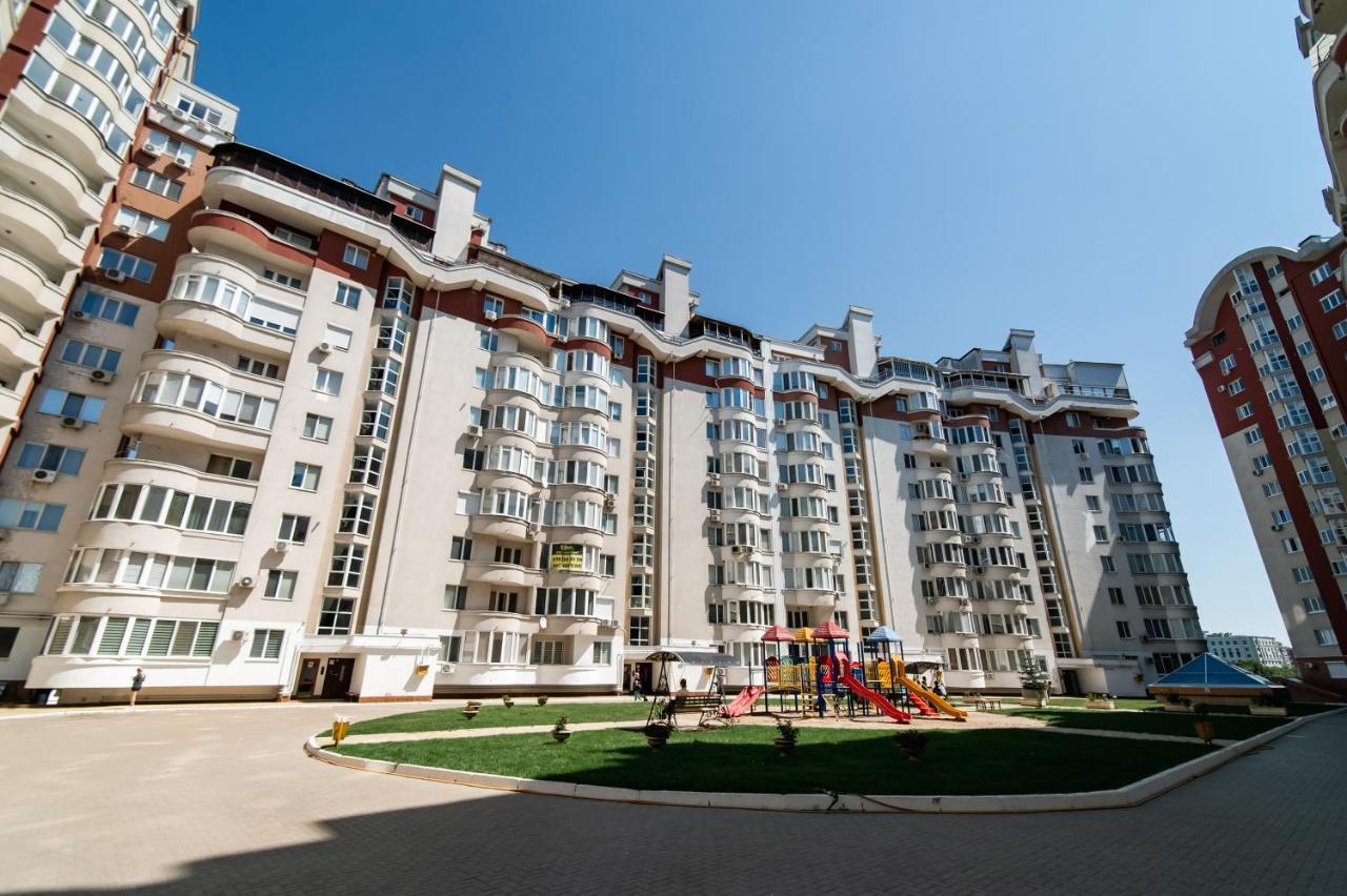 Luxrent Chisinau Exterior foto